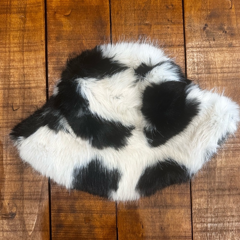 Urban Outfitters Fluffy Faux Fur Bucket Hat